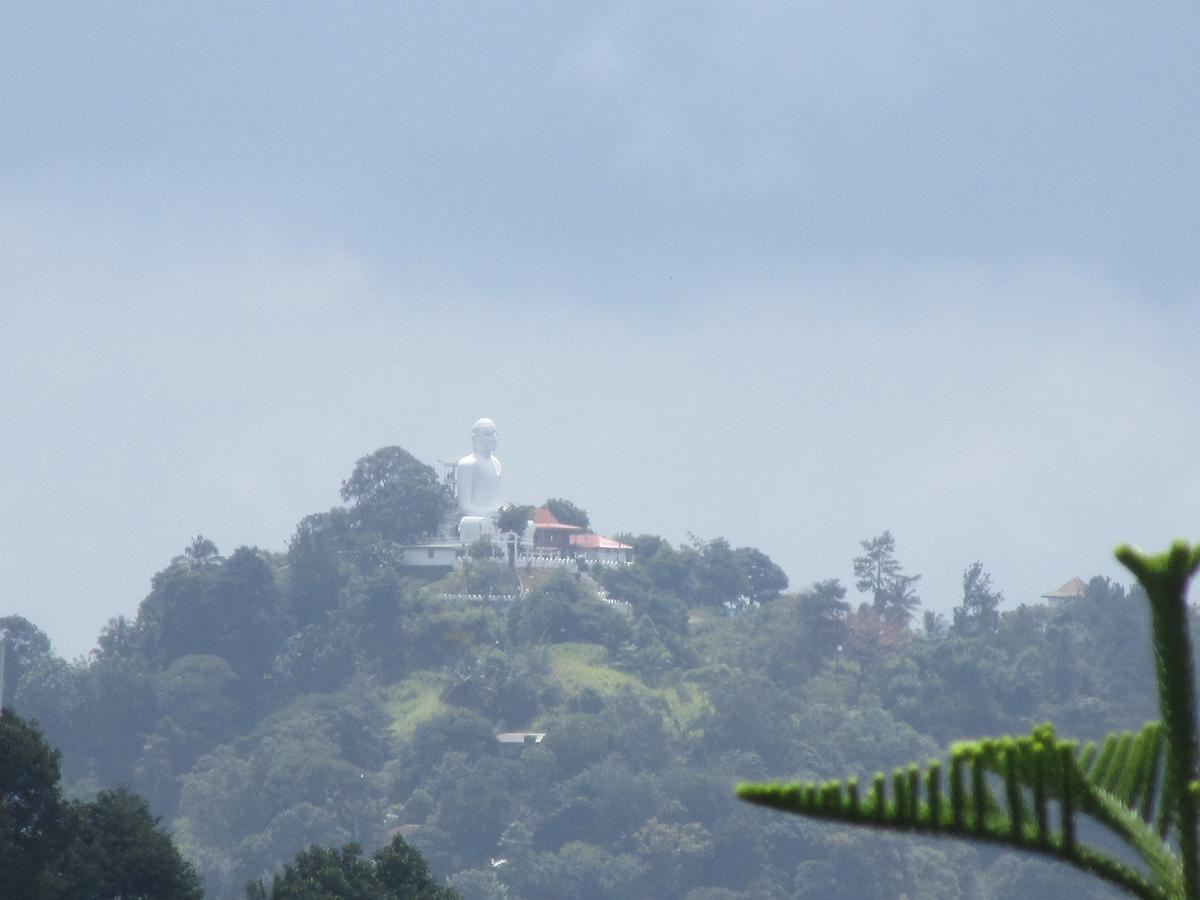 Cloud Inn Kandy Homestay Exterior photo